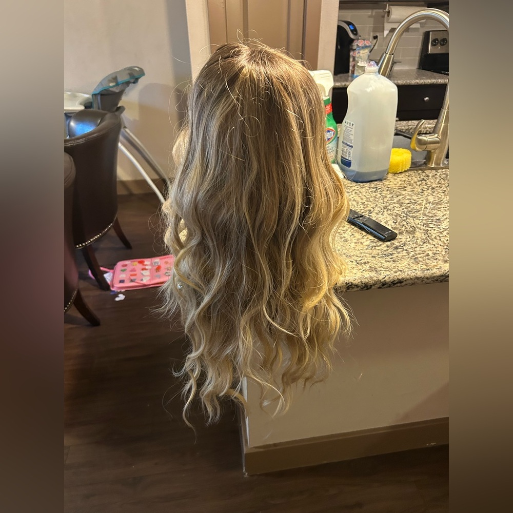 Wavy Blonde Hair Extension